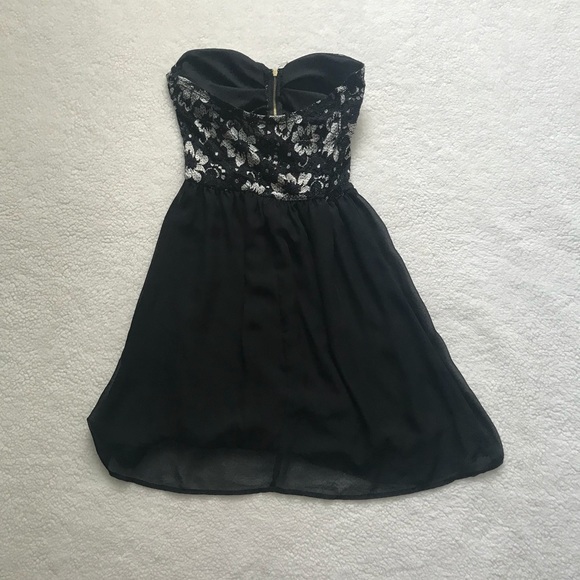 Dainty hooligan Mini black dress - Picture 3 of 4